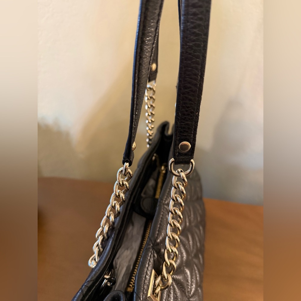 Kate Spade Vintage Black Quilted Shoulder Bag with Gold Chain - Picture 6 of 14
